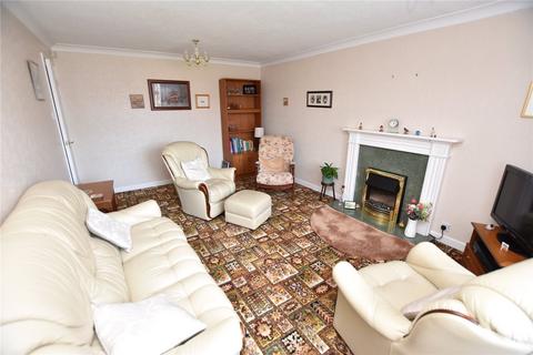 7 Bamburgh Close, Leeds, LS15 8UQ
