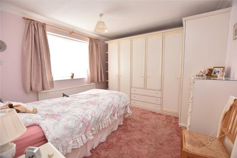 7 Bamburgh Close, Leeds, LS15 8UQ