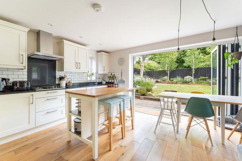 32 Elm Walk, Portishead, Bristol, BS20 6SX