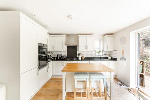 32 Elm Walk, Portishead, Bristol, BS20 6SX