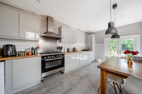 52 Pitcairn Road, Mitcham, CR4 3LL