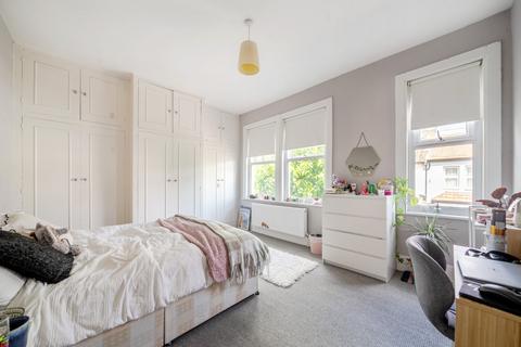 52 Pitcairn Road, Mitcham, CR4 3LL
