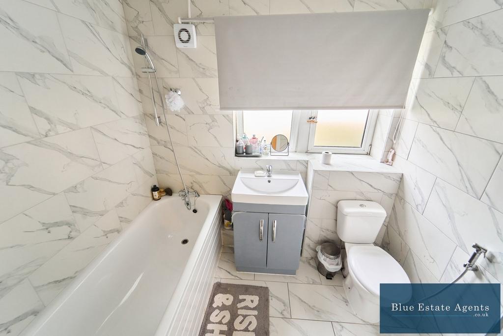 Bathroom Suite