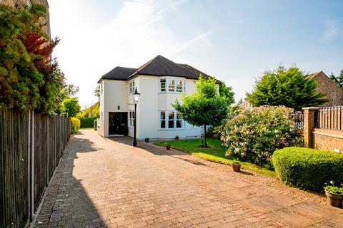4 bedroom detached house for sale, The Croft, Beech Lane, Buckhurst Hill, IG9