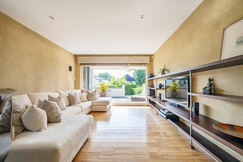 4 bedroom detached house for sale, The Croft, Beech Lane, Buckhurst Hill, IG9