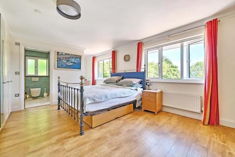 The Teag Comprigney Hill, Truro, TR1 3EE