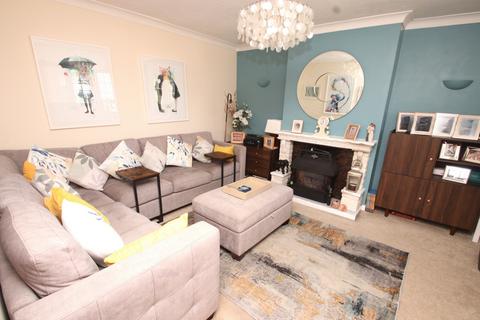 37 Woodley Road, Orpington, BR6 9BN