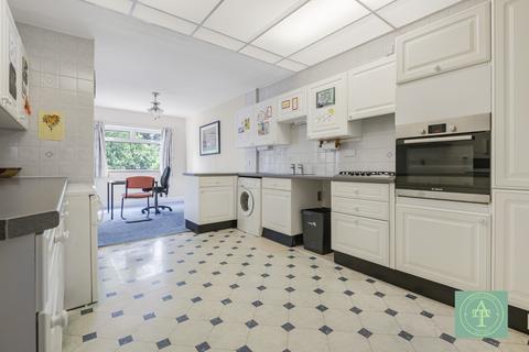 undefined, Ash Grove, Bush Hill Park, Enfield, EN1