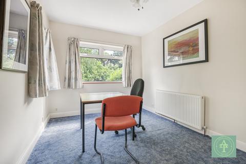 undefined, Ash Grove, Bush Hill Park, Enfield, EN1