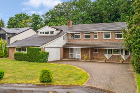 undefined, Howards Thicket, Gerrards Cross, Buckinghamshire, SL9