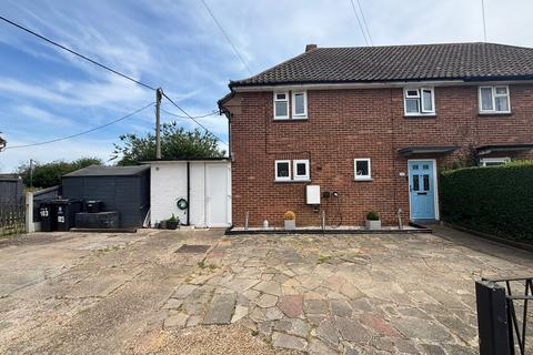 3 bedroom semi-detached house for sale, Bemerton Gardens, Kirby Cross, Frinton-on-Sea, CO13