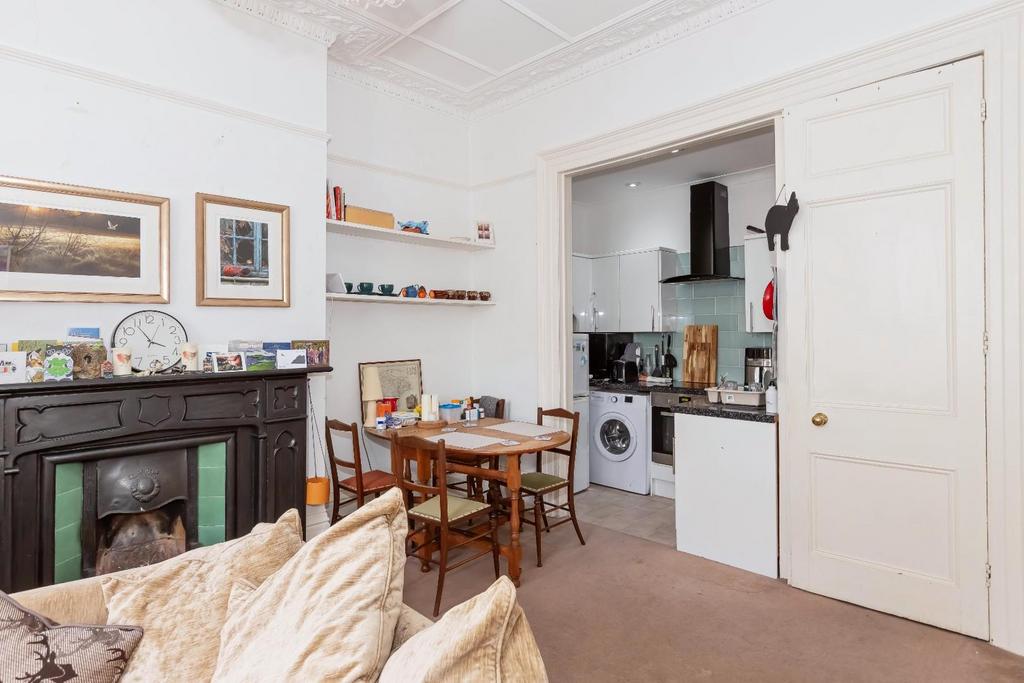Apartment in Brighton, Brunswick - More