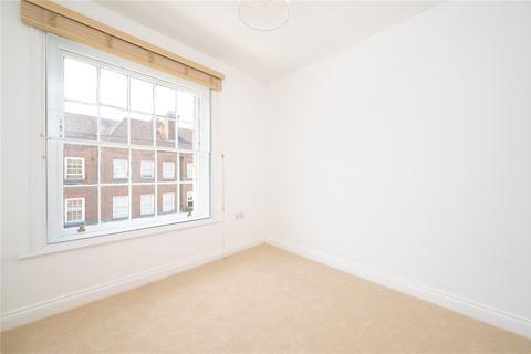 1 bedroom flat to rent, High Street, St. Albans, Hertfordshire