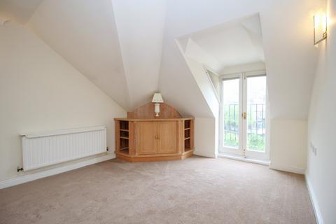 2 bedroom retirement property for sale, Cunliffe Road, Ilkley, West Yorkshire, LS29