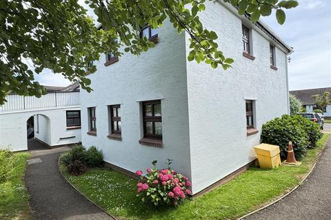 1, Chisholme Court Chisholme Close, St Austell, PL25 4UG