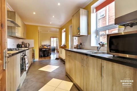 2 bedroom flat for sale, Alexandra Road, Stafford ST17