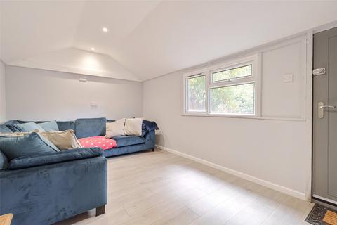 35 Church Road, Chavey Down, Ascot, SL5 8RR