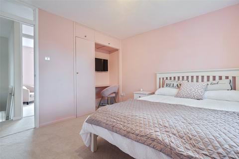 35 Church Road, Chavey Down, Ascot, SL5 8RR