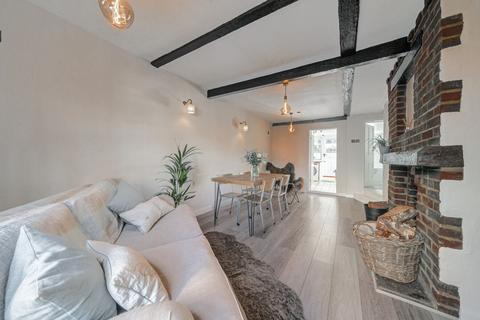 2 bedroom semi-detached house for sale, Trinity Churchyard, Guildford, GU1