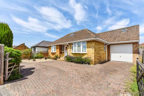 4 bedroom chalet for sale, SOUTH ROAD, HORNDEAN
