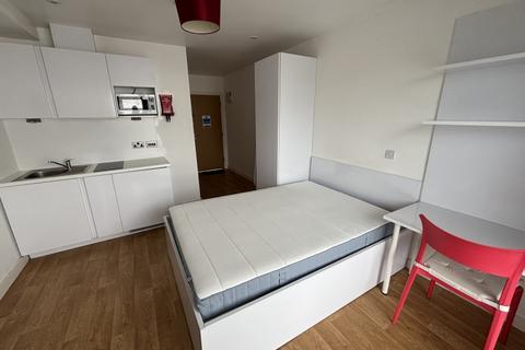 undefined, St Michaels Lane, Leeds LS6