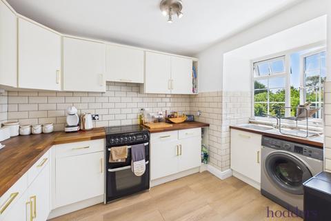 2 bedroom apartment for sale, Bridge Court, Bridge Road, Chertsey, Surrey, KT16