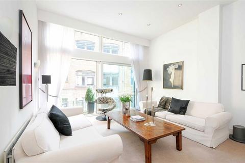 3 bedroom house to rent, Bourlet Close, London W1W