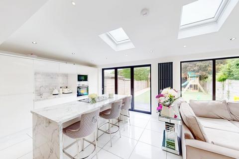 11 Braddyll Road, Bolton, BL5 1DY