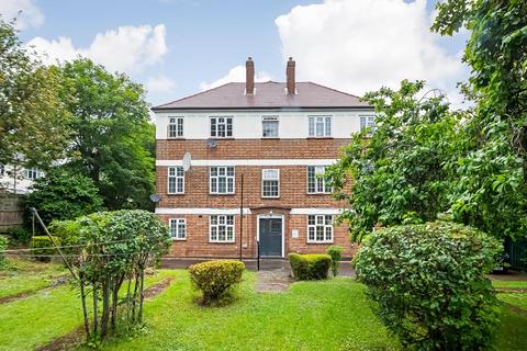 2 bedroom flat for sale, Elder Gardens, West Norwood, London, SE27