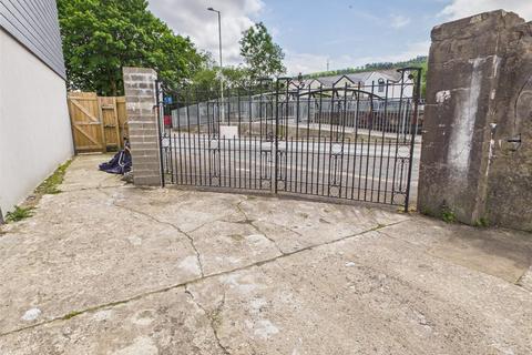 undefined, Senghenydd Street, Treorchy, Rhondda Cynon Taff, CF42