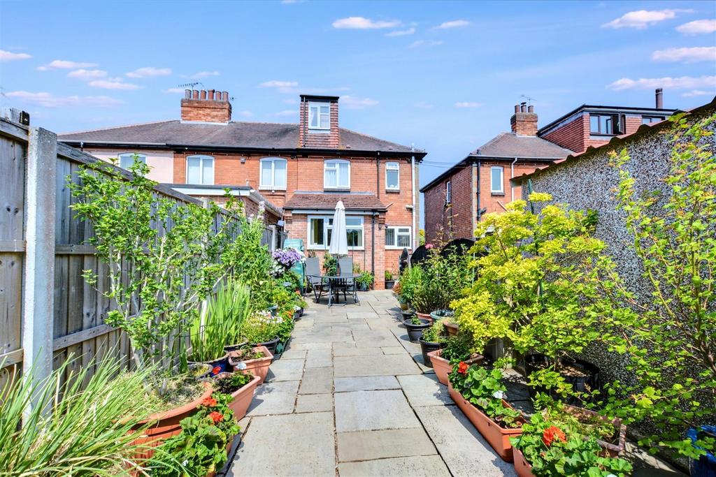 Garden 3.jpeg