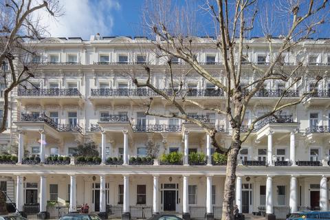 3 bedroom flat for sale, Queen's Gate, South Kensington SW7