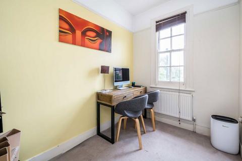 3 bedroom maisonette for sale, Lyham Road, London SW2