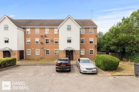 92 Osprey Road, Waltham Abbey, EN9 3TY