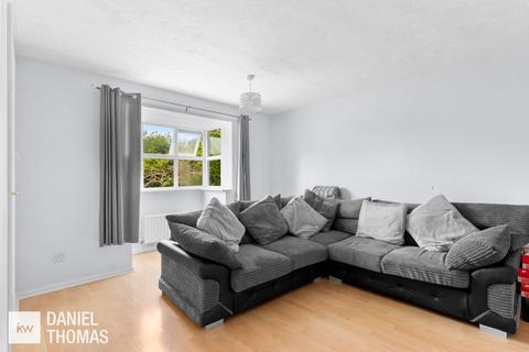 92 Osprey Road, Waltham Abbey, EN9 3TY