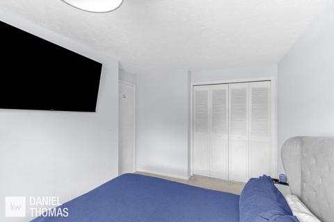 92 Osprey Road, Waltham Abbey, EN9 3TY