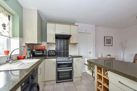 3 bedroom detached house for sale, Fern Croft, Wakefield WF2