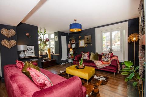 3 bedroom cottage for sale, Mangotsfield Road, Mangotsfield, Bristol, BS16 9LG