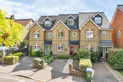 37a Princes Road, Weybridge, KT13 9BH