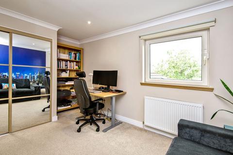 16 Hawthorn Place, Perth, PH1 1ET