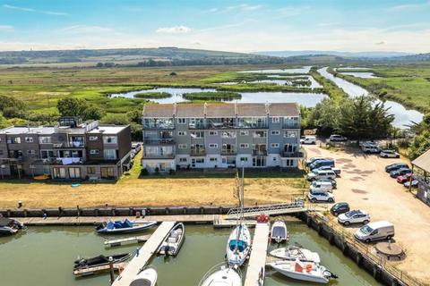 4 bedroom townhouse for sale, Embankment Road, St. Helens, Ryde, Isle of Wight, PO33 1XG