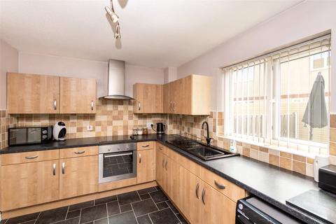 undefined, Bro Ednyfed, Llangefni, Isle of Anglesey, LL77