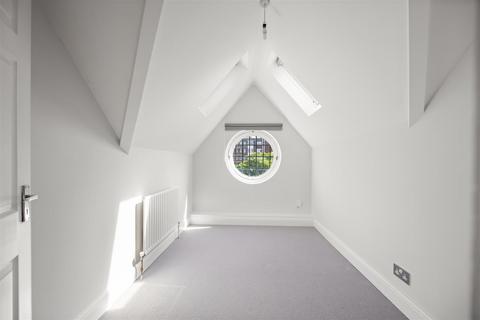 2 bedroom apartment for sale, Tudor Close, Belsize Park NW3