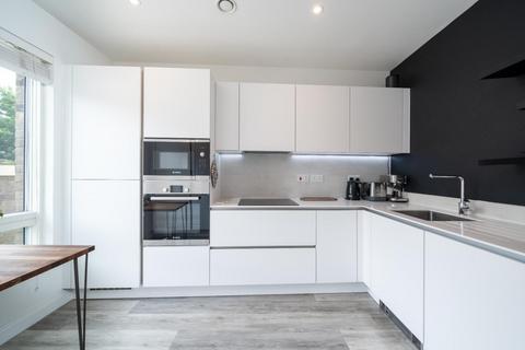 2 bedroom maisonette for sale, Camberwell Road, London, SE5