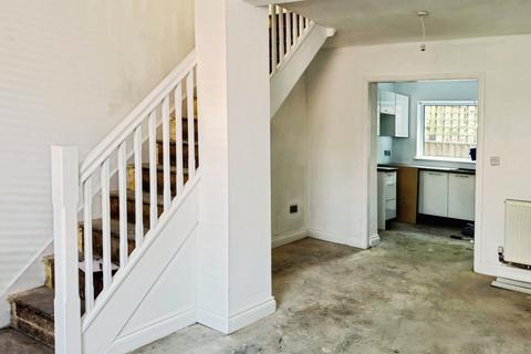 2 bedroom terraced house for sale, Kingshill Road, Swindon SN1