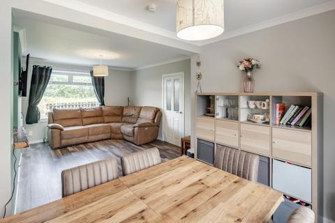23 Bridgecastle Road, Armadale, Bathgate, EH48 3NY