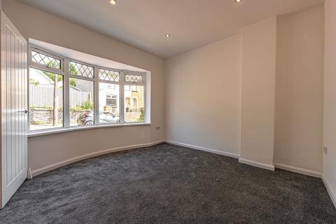3 bedroom semi-detached house for sale, Commercial Road, Machen, CF83