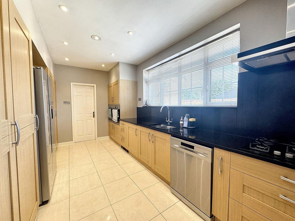 Kitchen/Diner/Snug