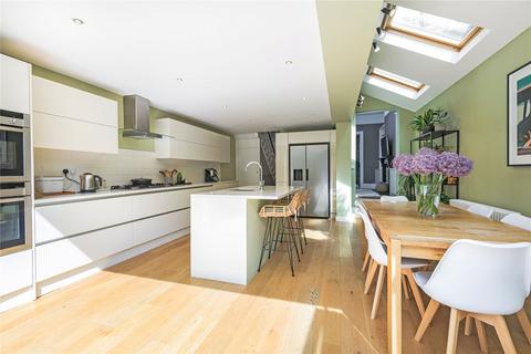 5 bedroom terraced house for sale, Broomwood Road, London, SW11