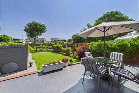 21 Alexander Close, Burscough, Ormskirk, L40 5SR